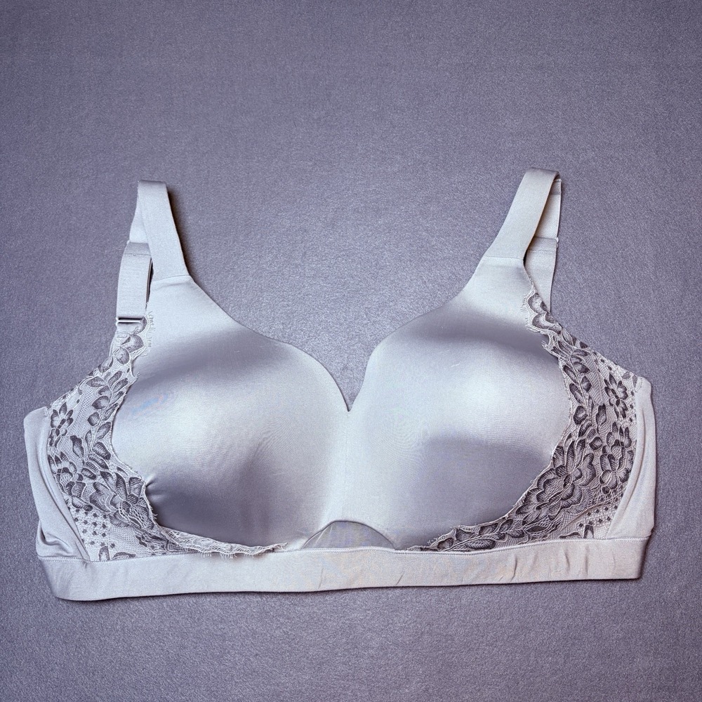 Lane Bryant Cacique Wireless Lightly Lined Gray Floral Lace Bra Sz 44DDD(F)